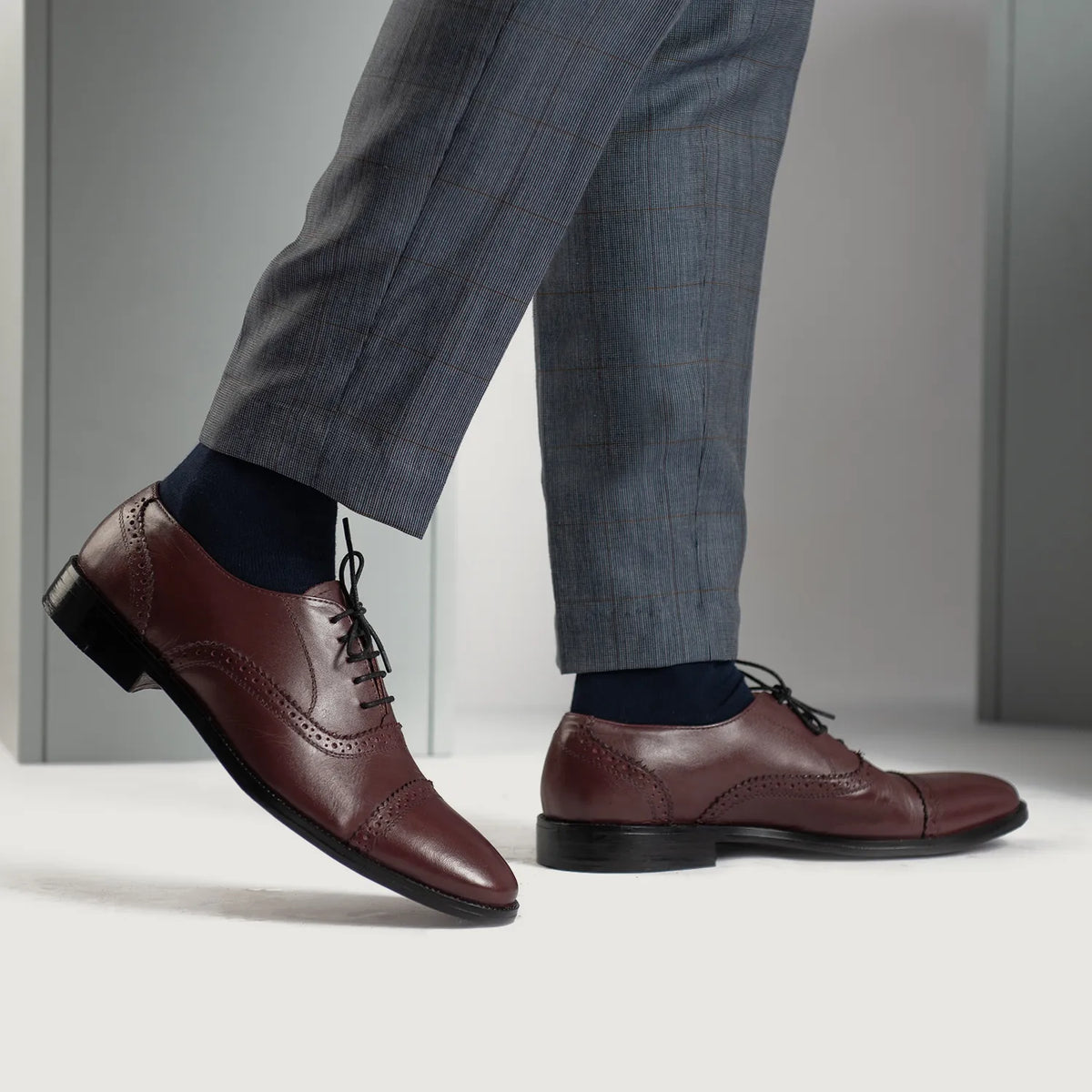 Top-Down Perspective Showing Lacing System & Tongue Craftsmanship