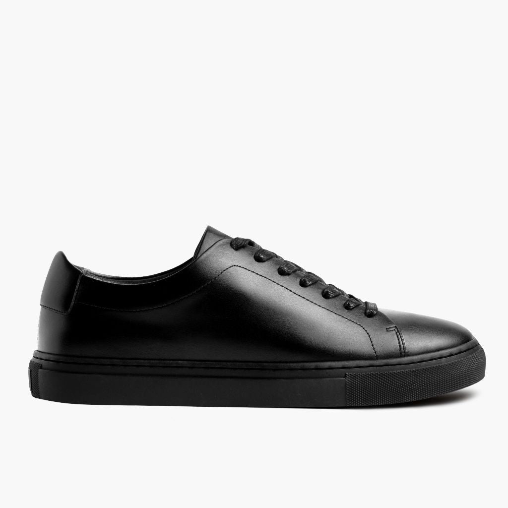 Black Full-Grain leather Sneakers - Rahmengenähte Goodyear-Welt-Konstruktion & vordere Zehenkappe