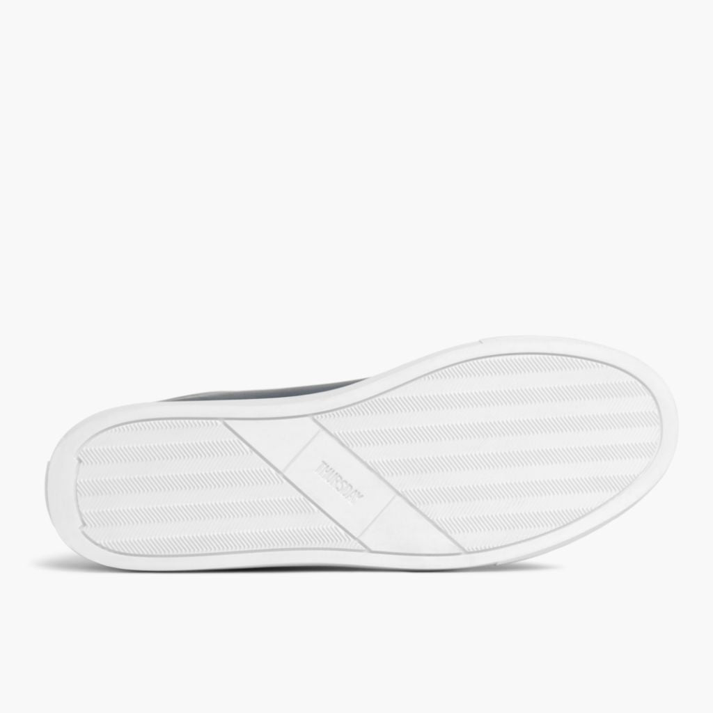 High-Traction Rubber Outsole & Lug Tread Pattern on Premier Low Top Deep Blau Leder-Sneaker für Herren For Men