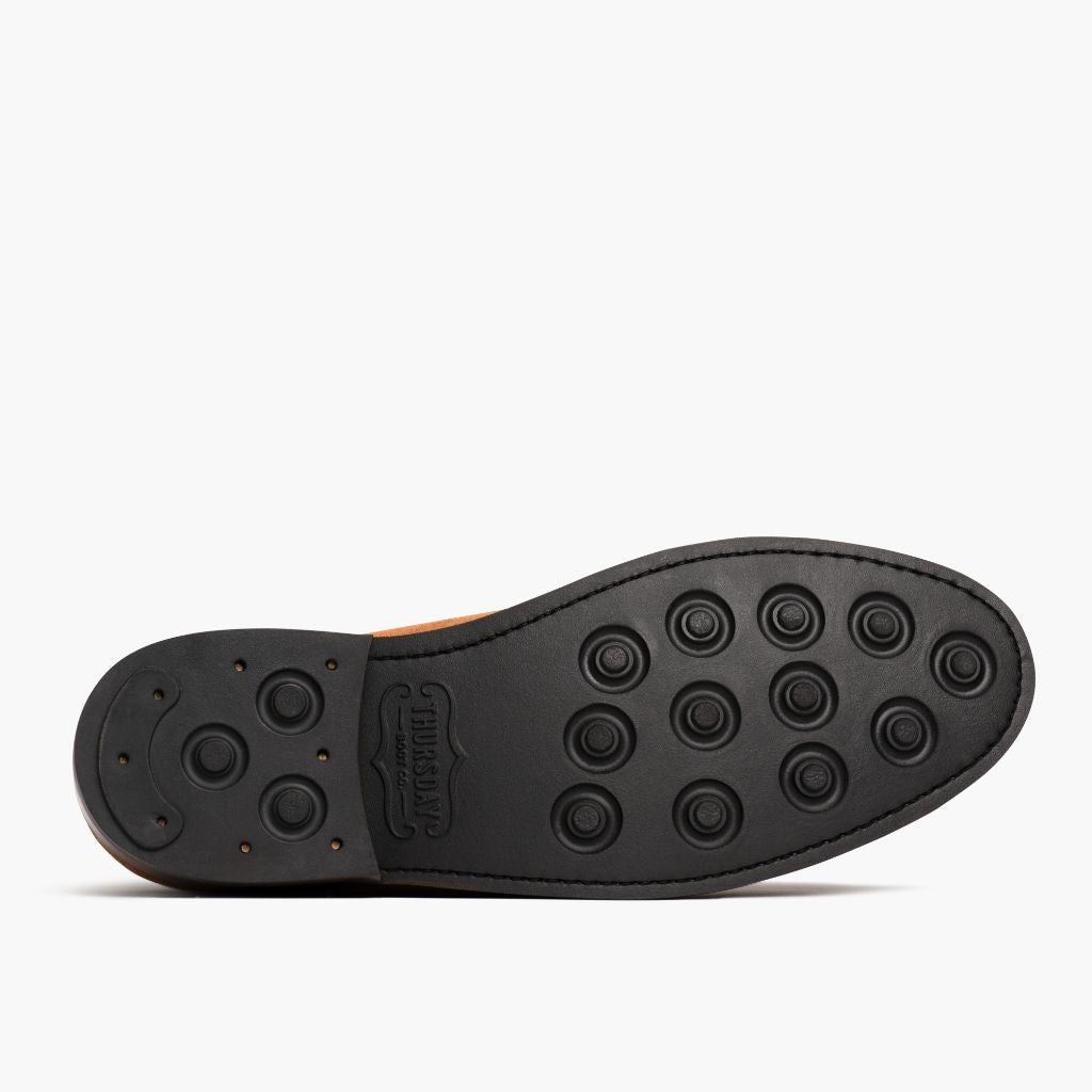 High-Traction Rubber Outsole & Lug Tread Pattern on Duke Honey Suede Lederstiefel für Herren