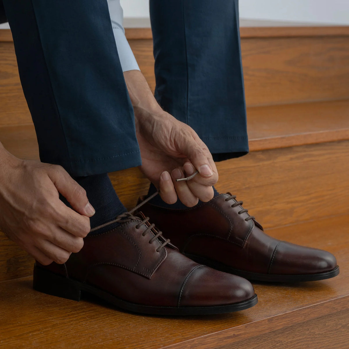 Orlaven Attorney Derby Burnished Braun Lederschuhe - StudGuard für Herren footwear image 10