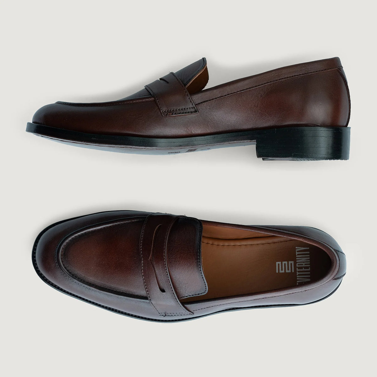 Baxton Burnished Braun Leder-Loafer für Herren For Men - Verstärkte Fersenkappe & präzise Doppelnaht