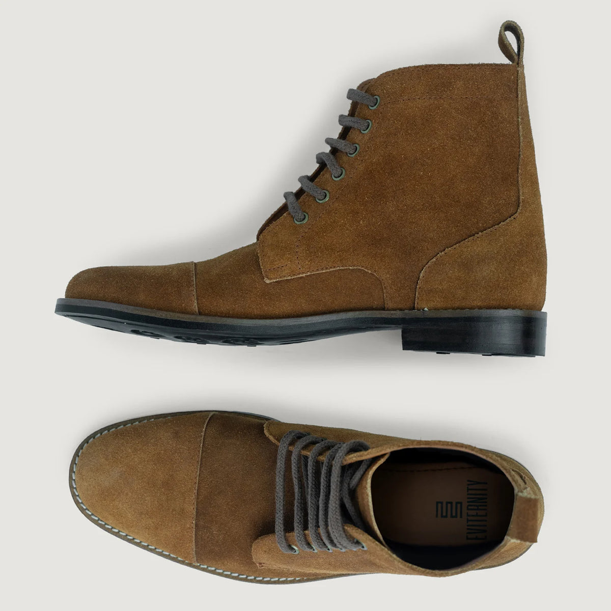 Knight Derby Braun Suede Lederstiefel - StudGuard für Herren - Verstärkte Fersenkappe & präzise Doppelnaht