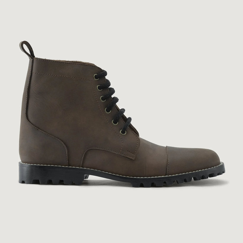 Knight Derby Waxed Braun Pullup Lederstiefel - TerraGrip für Herren