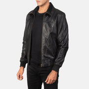Black Sheepskin Leather Bomber Jacket - Rückansicht mit passgenauen Schultern &amp; sauberem Saum