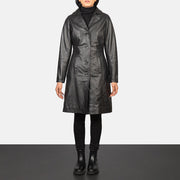 
Alexis Schwarz Single Breasted Ledermantel für Damen in Black Cowhide Leather - Vorderansicht & maßgeschneiderte Silhouette | Online Kaufen