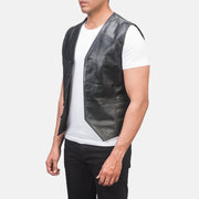 
Black Cowhide leather Vest - Rückansicht mit passgenauen Schultern & sauberem Saum