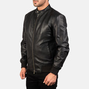 Black Cowhide (Torso) &amp;Amp; Goatskin (Sleeves) Leather Bomber Jacket - Rückansicht mit passgenauen Schultern &amp; sauberem Saum