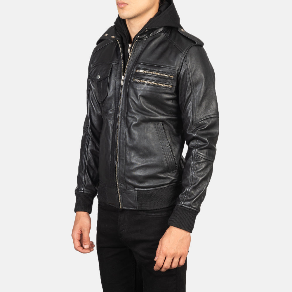 Black Sheepskin Leather Bomber Jacket - Rückansicht mit passgenauen Schultern &amp; sauberem Saum