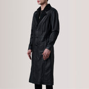 Charlton Schwarz Leather Single Breasted Ledermantel für Herren For Men - Seitenansicht mit ergonomischem Ärmelschnitt