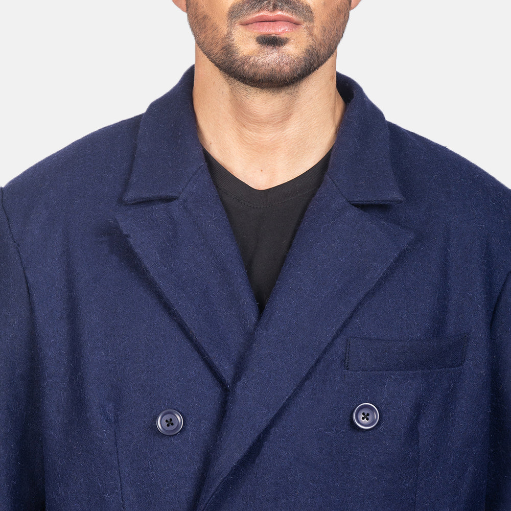 Detailansicht of Notch &amp; Button Hardware on Men's Blue Wool Double Breasted Coat