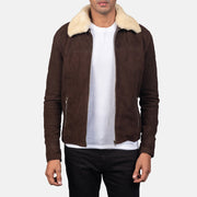 Men's Coffner Braun Shearling Fur Lederjacke für Herren in Distressed Brown Goatskin Suede - Vorderansicht &amp; maßgeschneiderte Silhouette | Online Kaufen