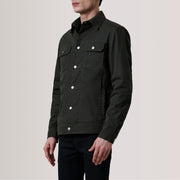 
Colberto Olive Waxed Canvas Trucker Lederjacke für Herren For Men - Seitenansicht mit ergonomischem Ärmelschnitt & sportlicher Passform