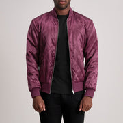 Danson Gesteppt Kastanienbraun Varsity Lederjacke für Herren - Seitenansicht mit ergonomischem Ärmelschnitt
