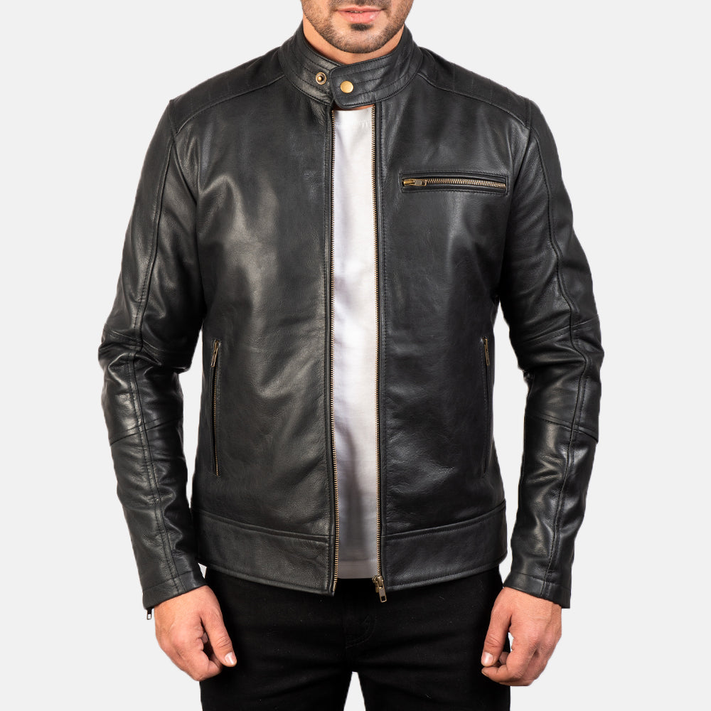 Dean Schwarz Leder-Bikerjacke für Herren in Black Cow Hide Leather - Vorderansicht &amp; maßgeschneiderte Silhouette | Online Kaufen