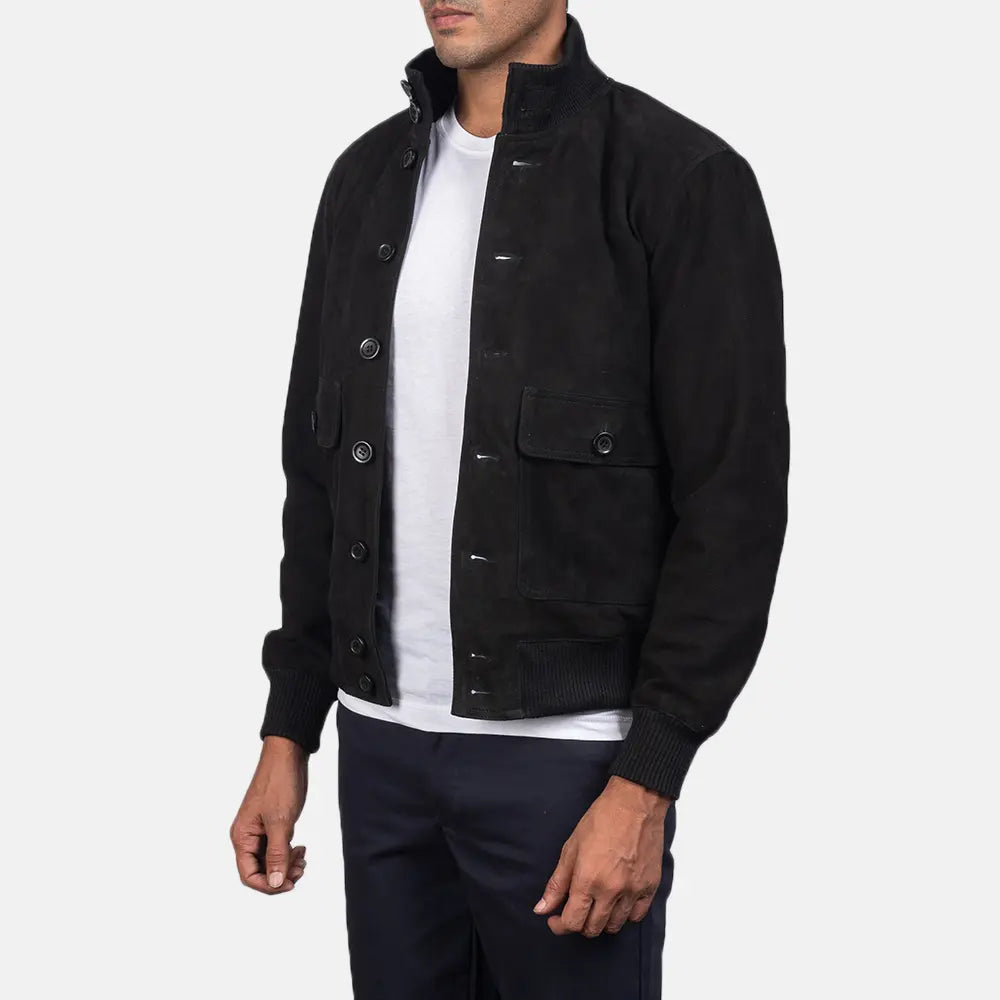 Brown Goatskin Suede Bomber Jacket - Rückansicht mit passgenauen Schultern &amp; sauberem Saum