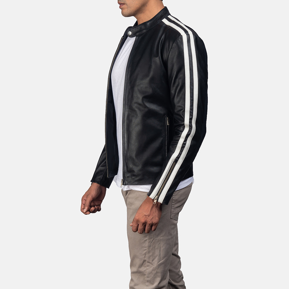 
Detailansicht von Stehkragen mit Druckknopf & Reißverschluss an Hank Schwarz Leder-Bikerjacke für Herren