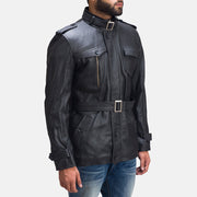 Black Sheepskin leather Coat - Rückansicht mit passgenauen Schultern &amp; sauberem Saum