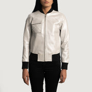 Silver Sheepskin Leather Bomber Jacket - Rückansicht mit passgenauen Schultern &amp; sauberem Saum