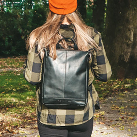 Saar Full-Grain Leather Backpack für Damen