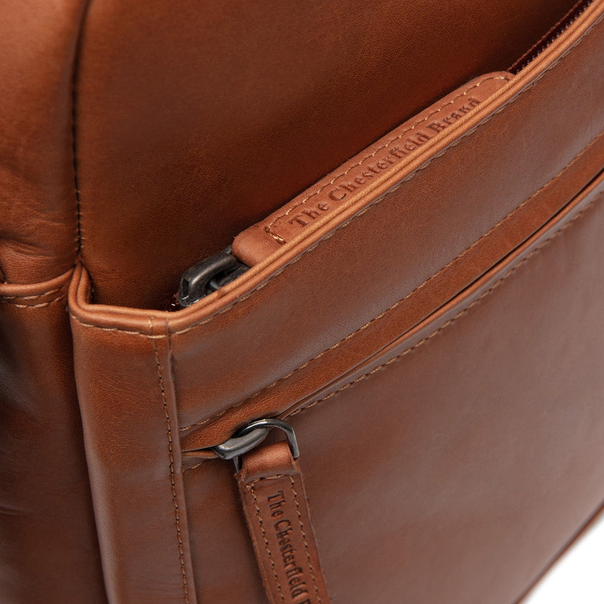 Anzora Full-Grain Leather Crossbody Bag für Herren – Zusätzliche Produktansicht 3