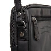 
Innenansicht Showing Dedicated Padded Laptop Sleeve & Multi-Compartment Organization