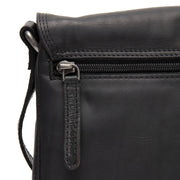 
Innenansicht Showing Dedicated Padded Laptop Sleeve & Multi-Compartment Organization