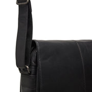 Raphael Full-Grain Leather Crossbody Bag für Herren - Structured Side Profile Showing Gusset Depth &amp; Expansion Capacity