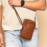 Hamilton Full-Grain Leather Phone Bag für Damen – Zusätzliche Produktansicht 2