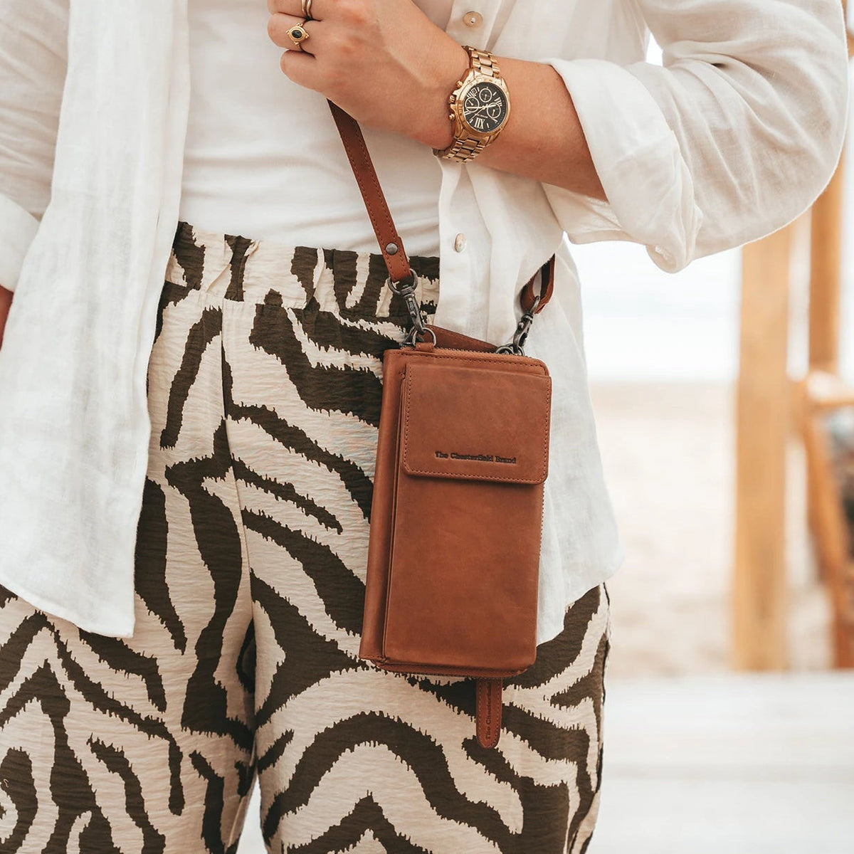 Malaga Full-Grain Leather Phone Bag für Damen – Zusätzliche Produktansicht 2