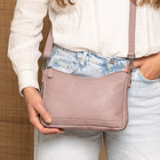 Irving Full-Grain Leather Shoulder Bag für Damen – Zusätzliche Produktansicht 2