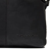 
Jen Vollnarbenleder-Schultertasche - Rückansicht mit verstärkten Lederträgern & handwerklichen Nähten