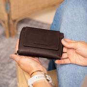
Everyday Carry Perspective Showing Ergonomic Grab Handle & Strap Comfort