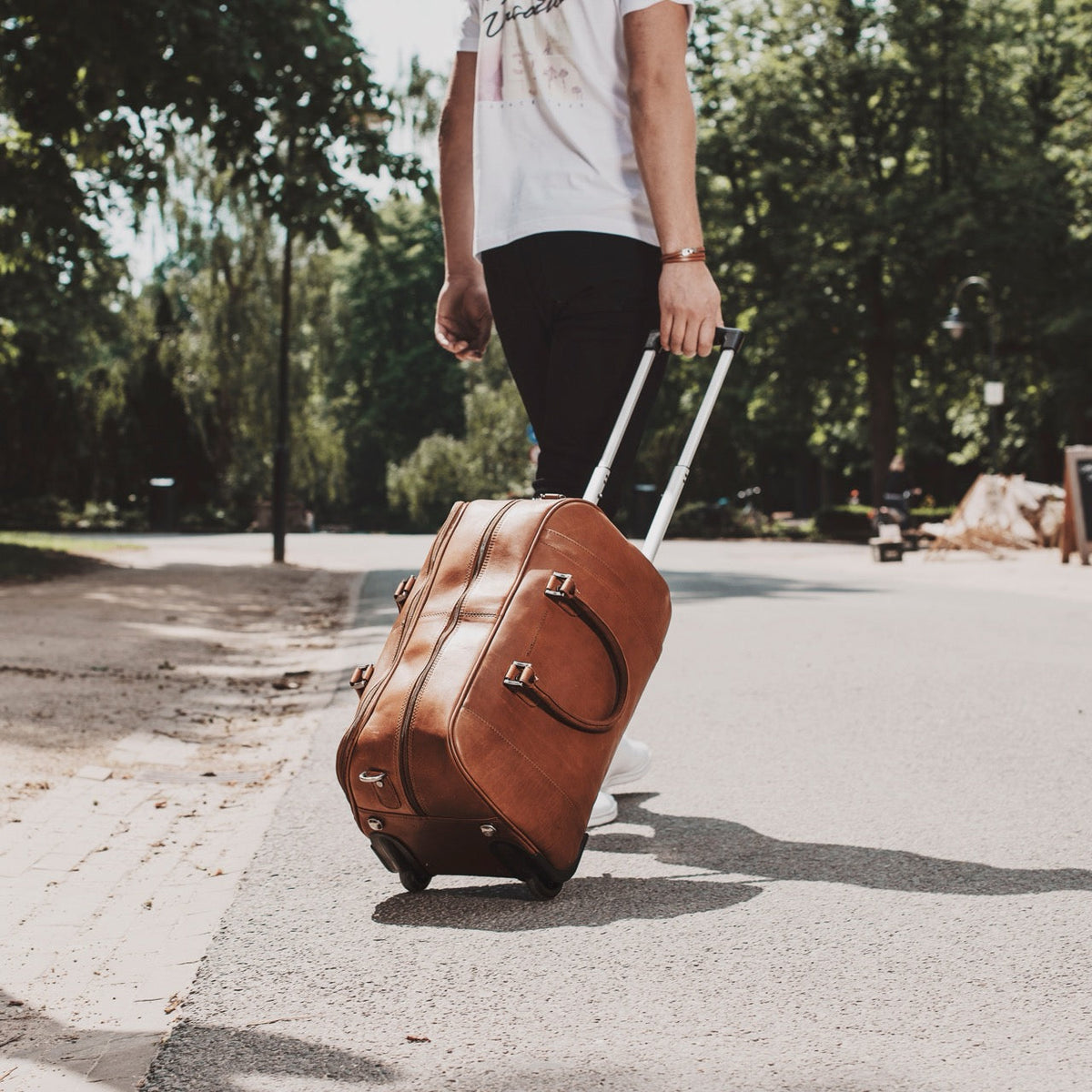 Leather Weekender Trolley Jayven für Damen – Zusätzliche Produktansicht 2