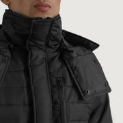 
Innenansicht Showing Quilted Viscose Lining & Zwei funktionale Innentaschen