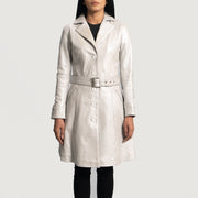 Women's Moonlight Silver Leder-Trenchcoat für Damen in Silver Sheepskin Leather - Vorderansicht &amp; maßgeschneiderte Silhouette | Online Kaufen