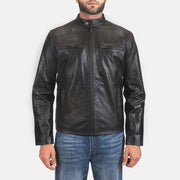 Rustic Black Leather Biker Jacket in Distressed Black Cowhide Leather - Vorderansicht &amp; maßgeschneiderte Silhouette | Online Kaufen