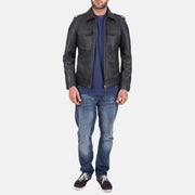 
Detailansicht von Kragen & Reißverschluss an Sergeant Schwarz Lederjacke für Herren