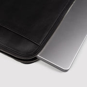 
The Baxter Leather Laptop Sleeve für Damen für Damen – alternate product view 4