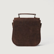 
100% Full-Grain Wax Pull-Up Full-Grain Leather Grain Texture & Handcrafted Patina Detail