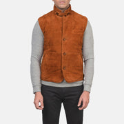 Detailansicht of Notch with removable throat latch &amp; Button Hardware on Men's Tony Braun Suede Vest für Herren