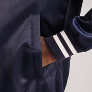 Innenansicht Showing Quilted Polyester Lining &amp; Zwei Innentaschen