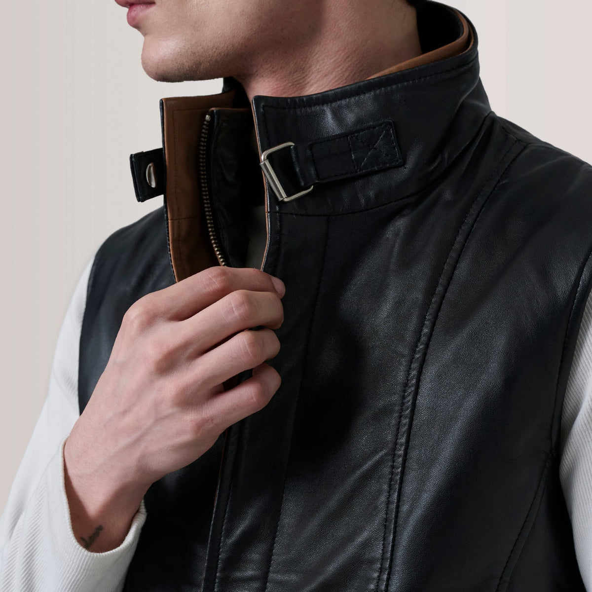 Innenansicht Showing Quilted Polyester Lining &amp; Zwei Innentaschen