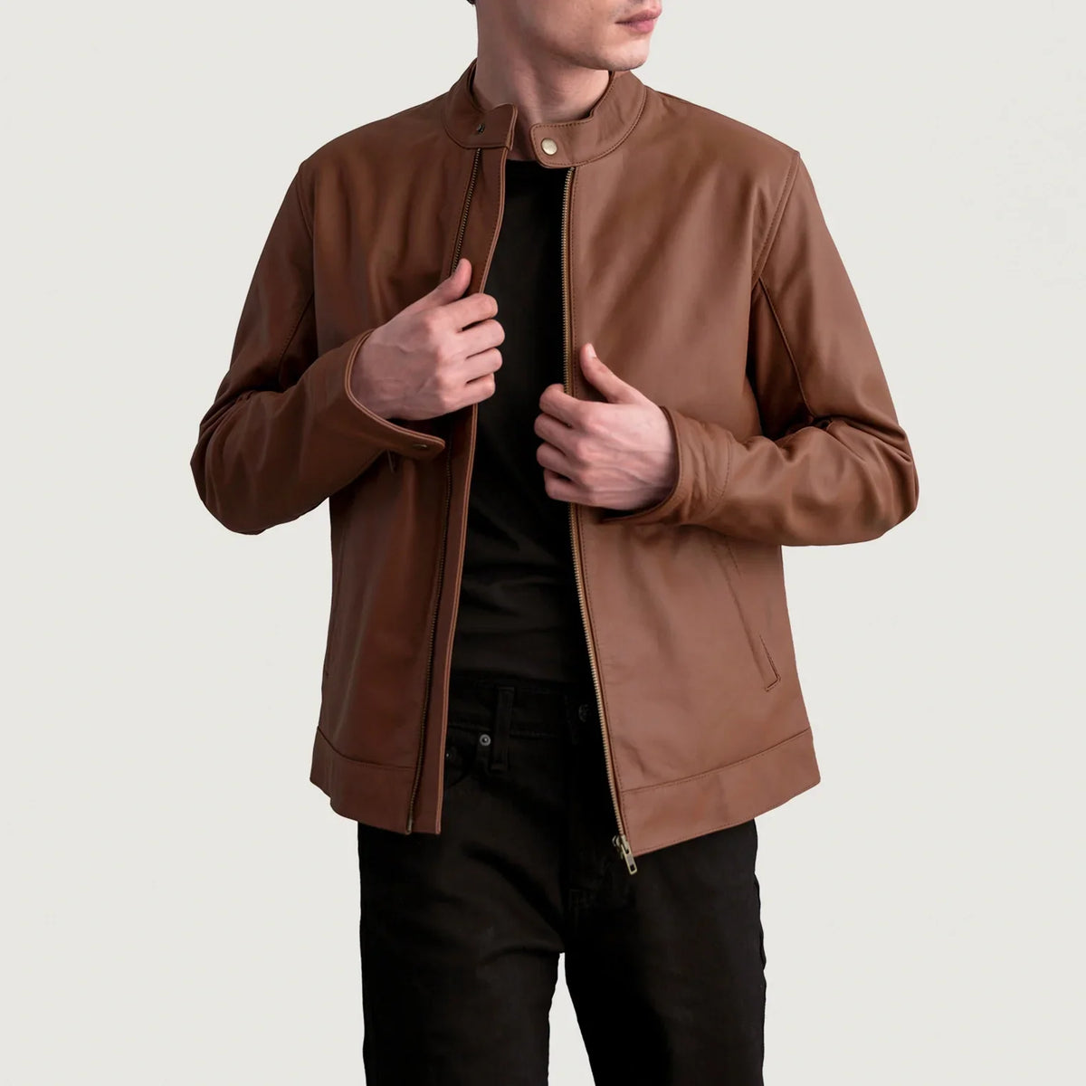 Zen Matte Braun Leder-Bikerjacke für Herren in Matte Brown Cowhide Leather - Vorderansicht &amp; maßgeschneiderte Silhouette | Online Kaufen